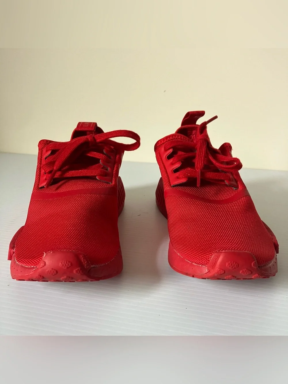 Adidas NMD_R1 'Triple Red' / 'Scarlet' Low Top Athletic Sneakers size 4 - Picture 4 of 8